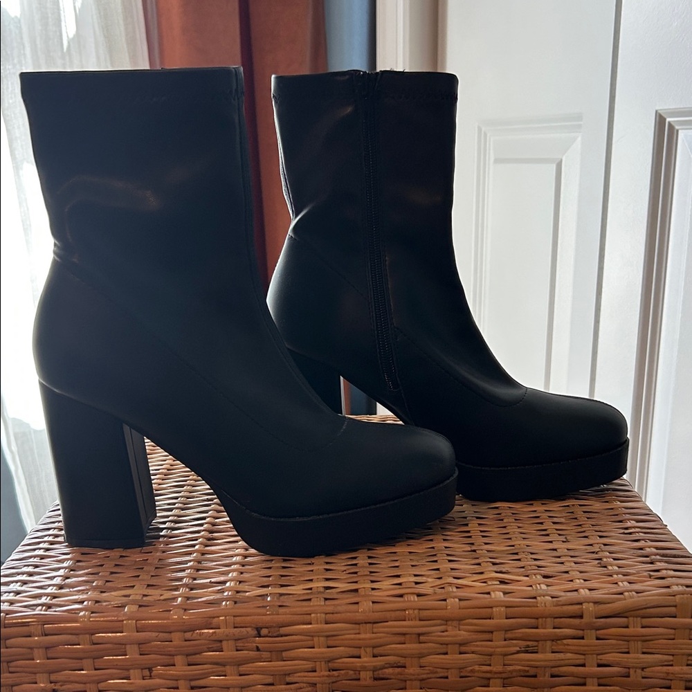 MIA Black Heeled Ankle Boots - Picture 2 of 3